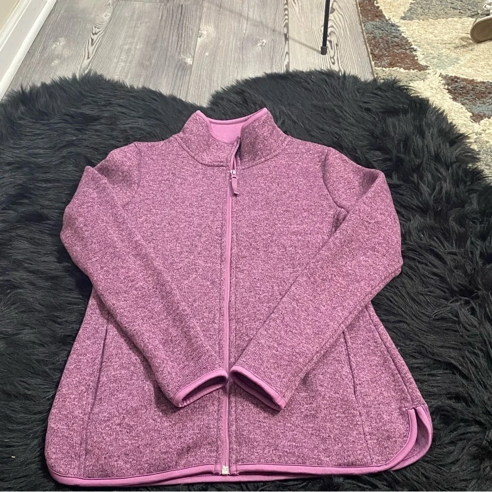 Dip ladies pink jacket size small.  Pockets, zip‎ closure athletic outdoor